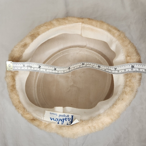 Vintage Silk Fur Cloche Hat - Picture 9 of 11